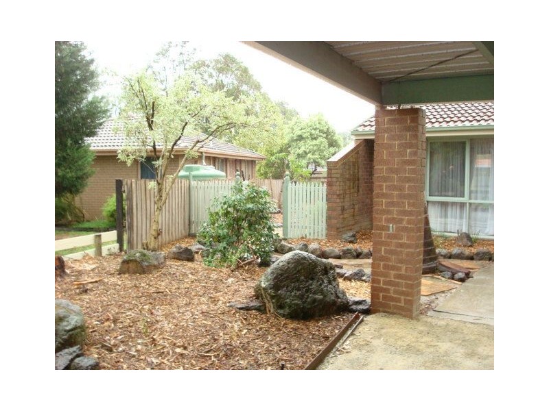 10 Celestial Court, Rowville VIC 3178