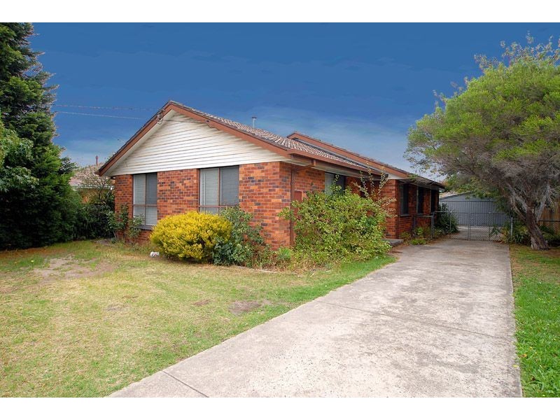 13 Murdo Road, Clayton VIC 3168