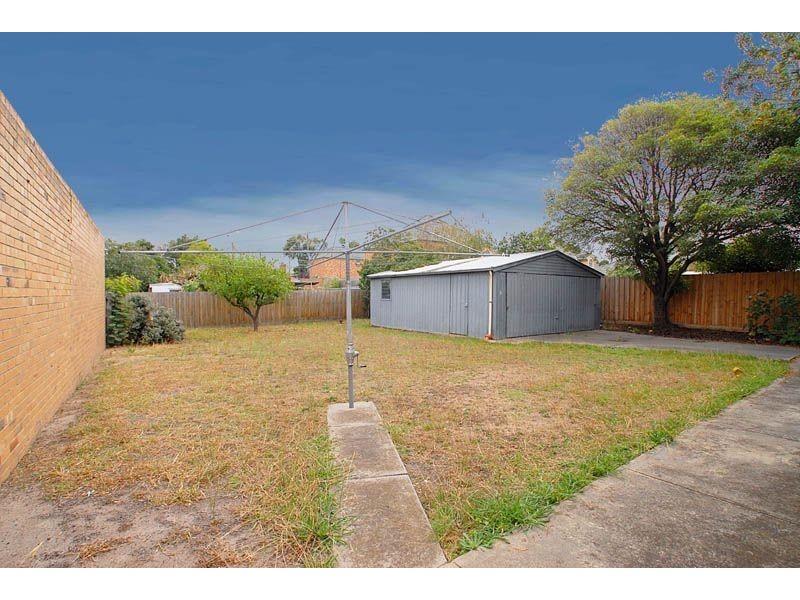 13 Murdo Road, Clayton VIC 3168