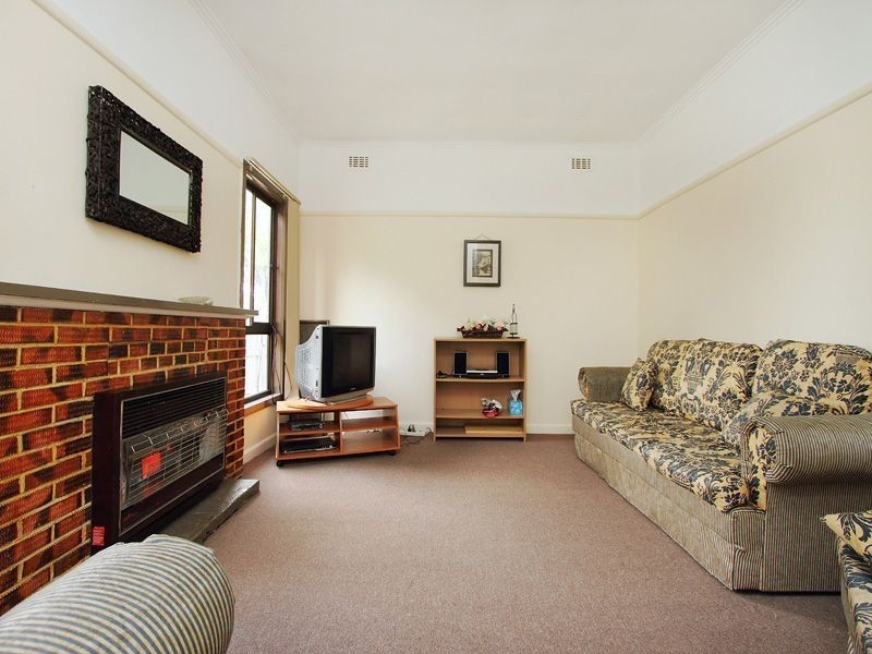 7 Bond Street, Clayton South VIC 3169