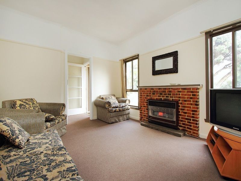 7 Bond Street, Clayton South VIC 3169