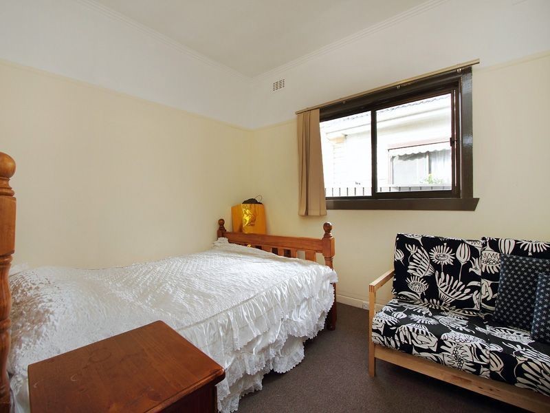 7 Bond Street, Clayton South VIC 3169