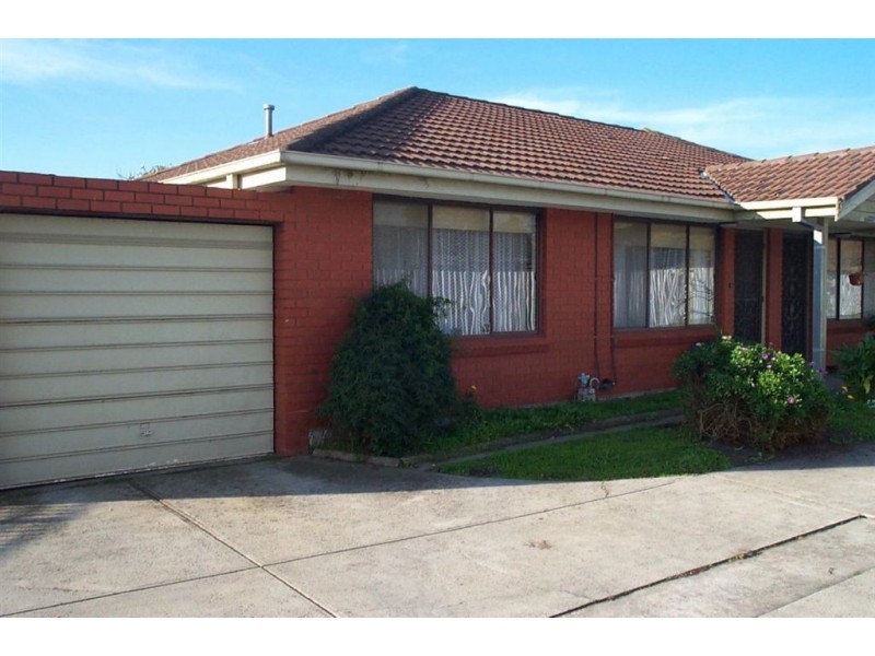 5/7 Mack Crescent, Clarinda VIC 3169