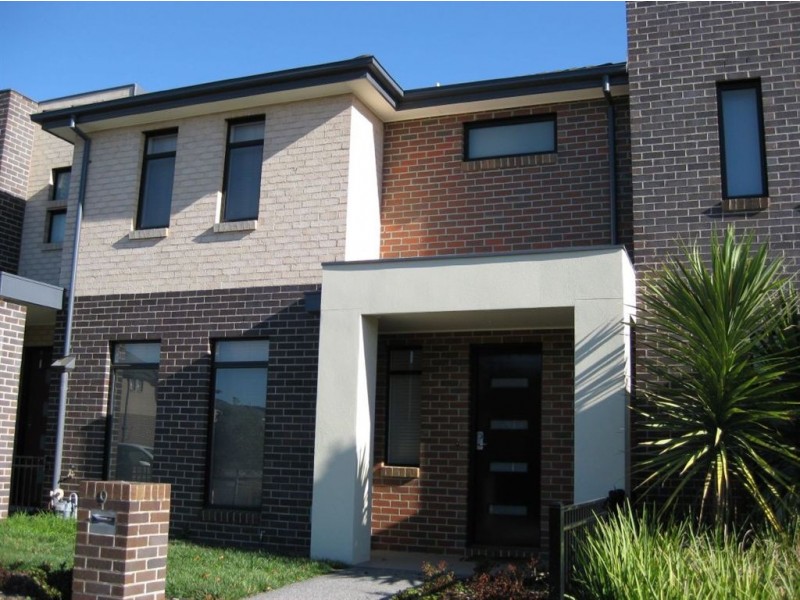 9 Evergreen Boulevard, Clayton South VIC 3169