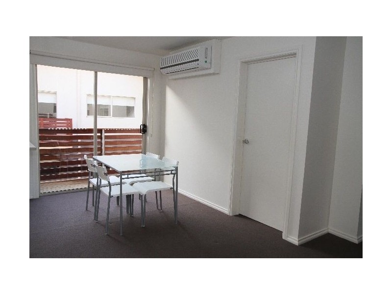 5/2 Irwin Street, Clayton VIC 3168