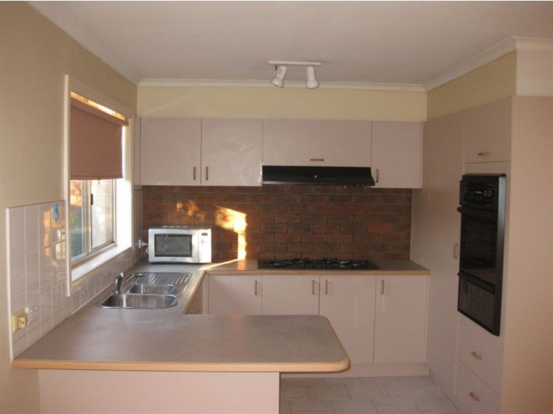 2/65 Kanooka Grove, Clayton VIC 3168