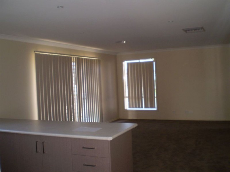 5(lot1155) Donohue Street, Cranbourne East VIC 3977