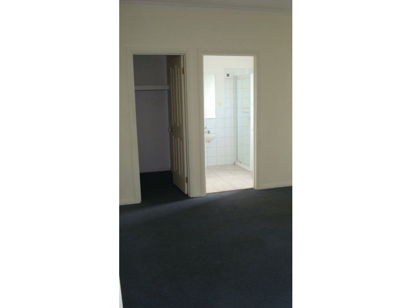 1/322 Haughton Road, Clayton VIC 3168