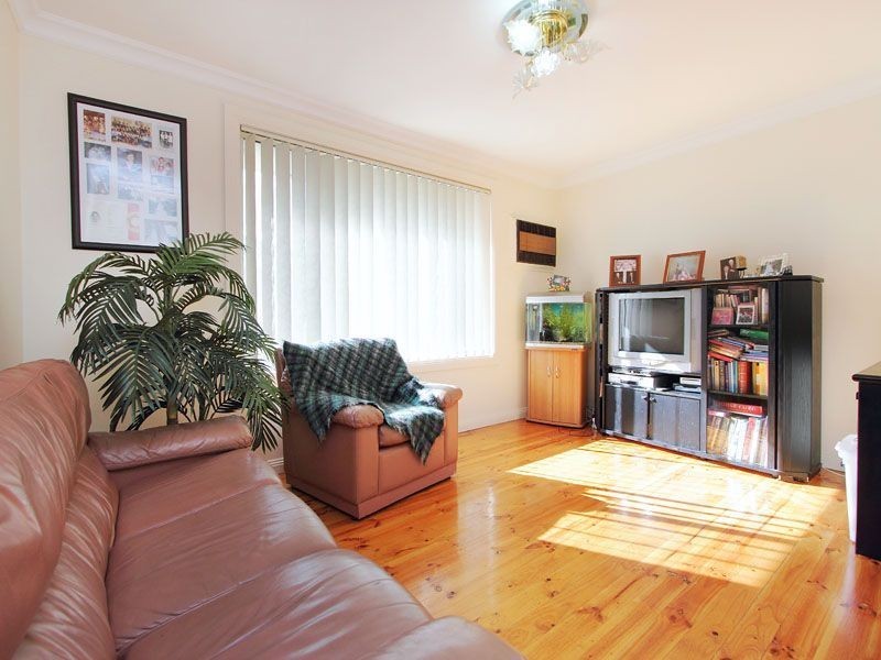 13/60 King George Parade, Dandenong VIC 3175