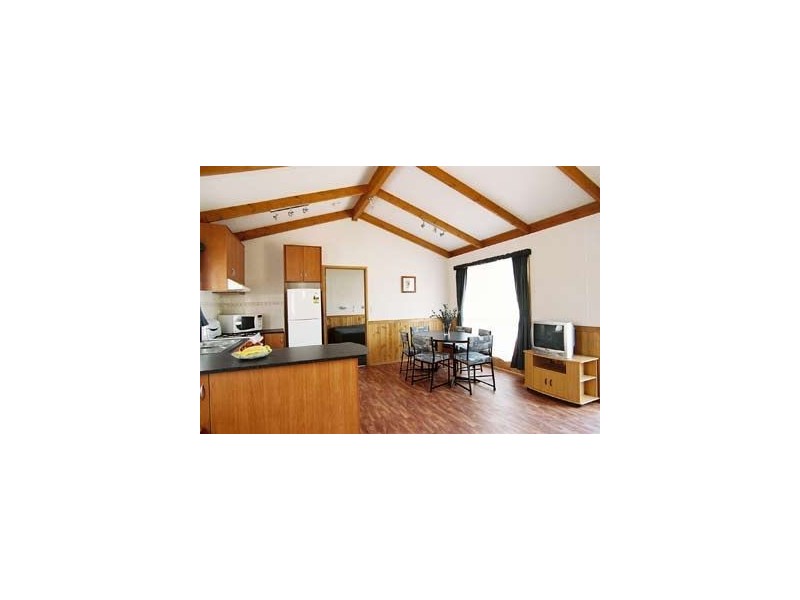 - Contact Agent, Brighton VIC 3186