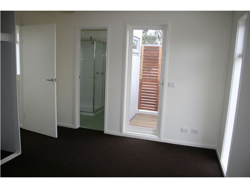 2/1460 North Road, Clayton VIC 3168