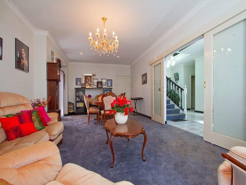 8 Blackwood Drive, Hampton Park VIC 3976