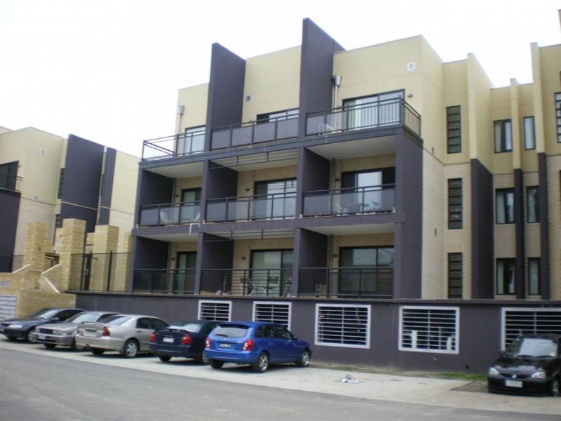 18/107 Neerim Road, Glen Huntly VIC 3163