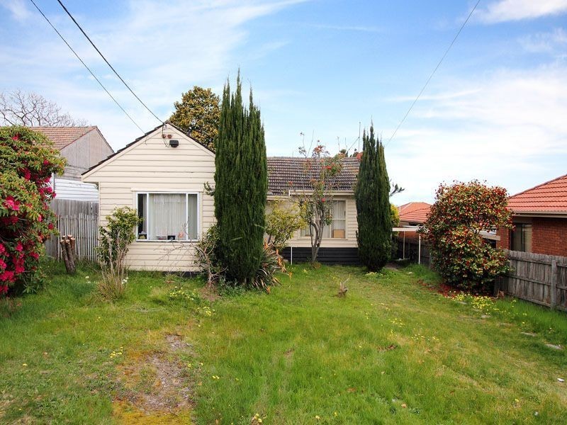 30 Edinburgh Street, Clayton VIC 3168