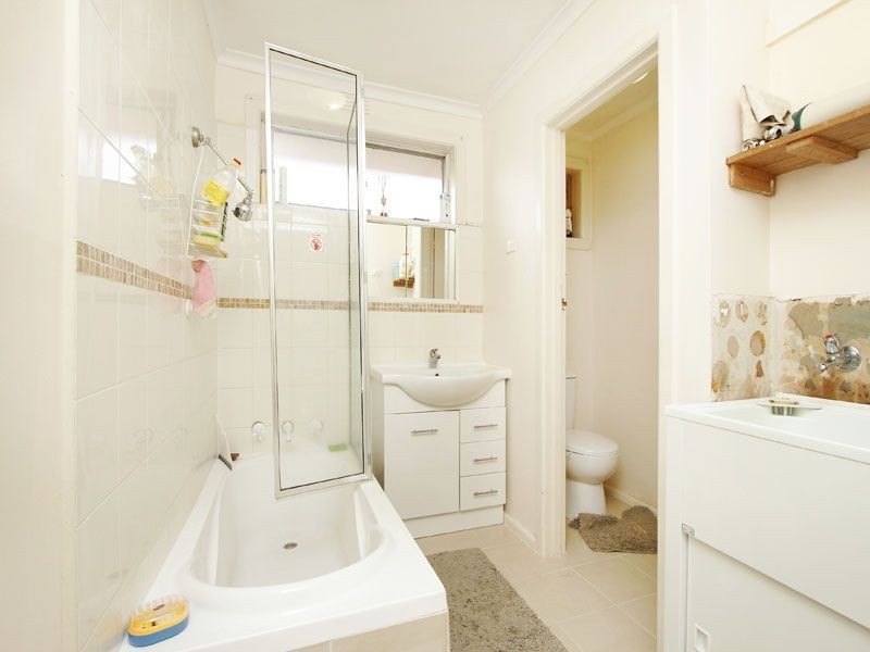 4/31 Milton Avenue, Clayton South VIC 3169