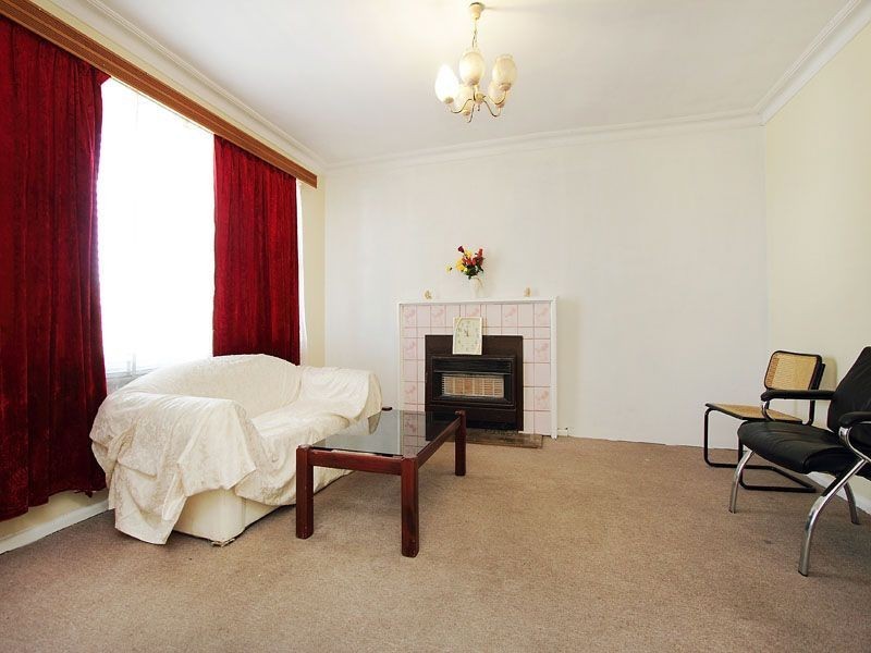 21 Dennis Street, Clayton VIC 3168