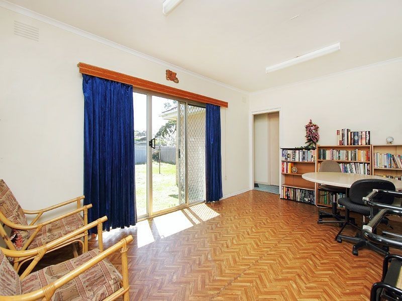 21 Dennis Street, Clayton VIC 3168