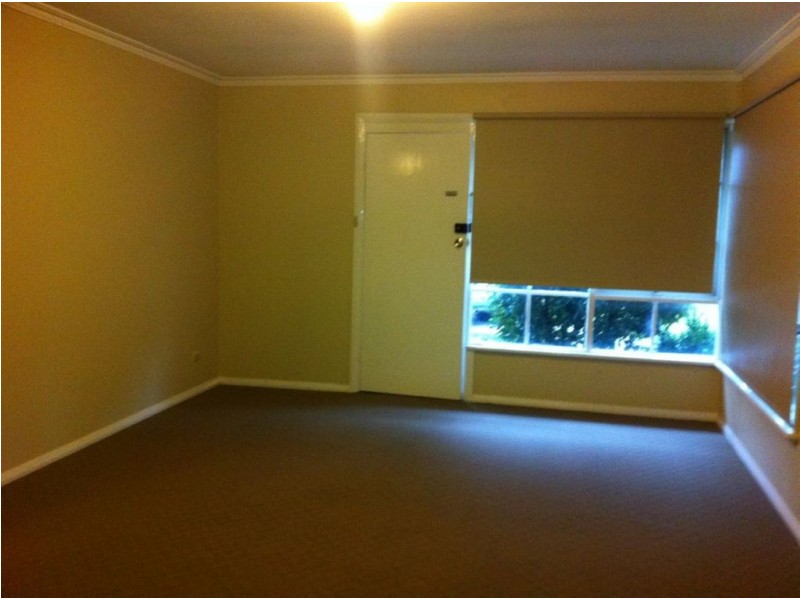 1/40 Tennyson Avenue, Clayton South VIC 3169