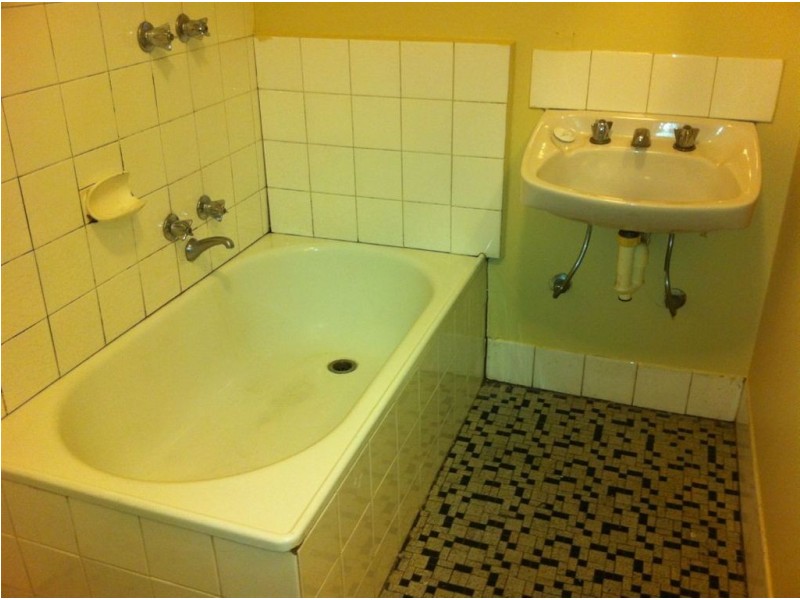 1/40 Tennyson Avenue, Clayton South VIC 3169