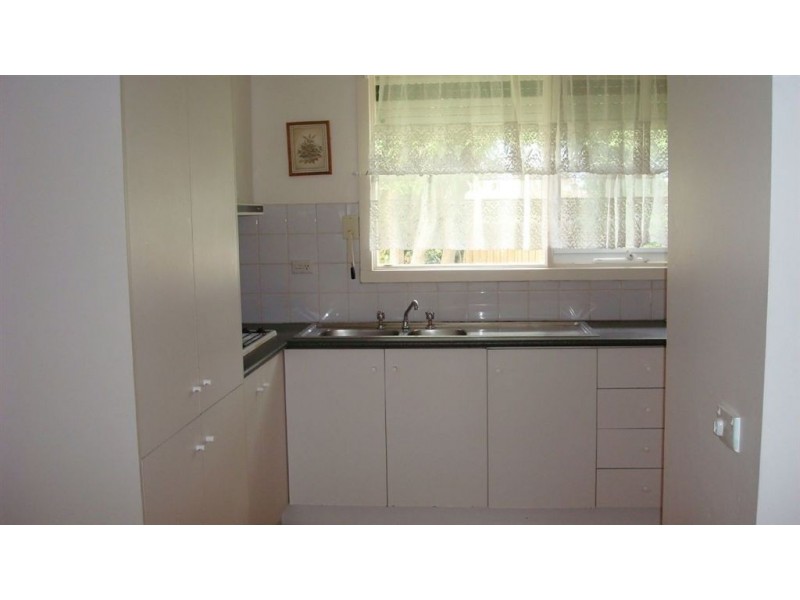 2/6 Albert Cres, Mulgrave VIC 3170