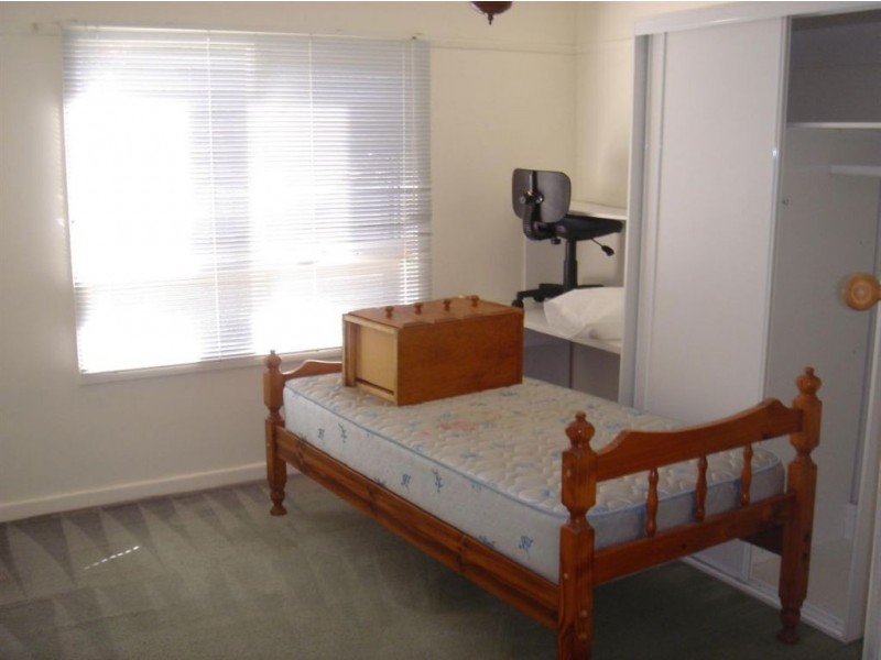 1/18 Arnott Street, Clayton VIC 3168