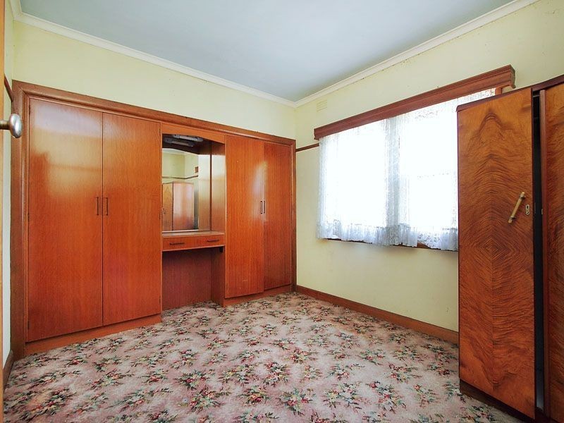 321-323 Kingston Road, Clarinda VIC 3169