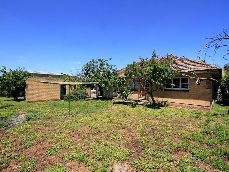 321-323 Kingston Road, Clarinda VIC 3169