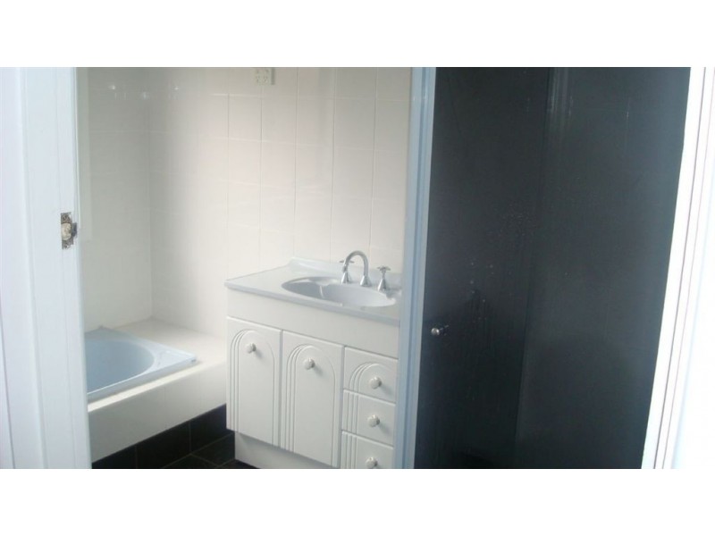 68 Margaret Street, Clayton VIC 3168