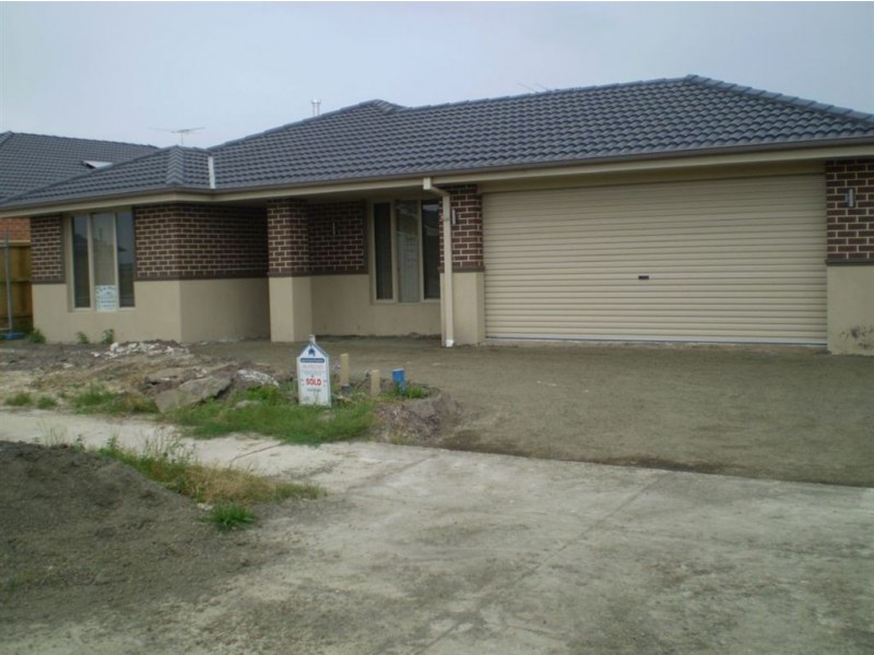 41( L514) Charlbury Crescent, Cranbourne North VIC 3977