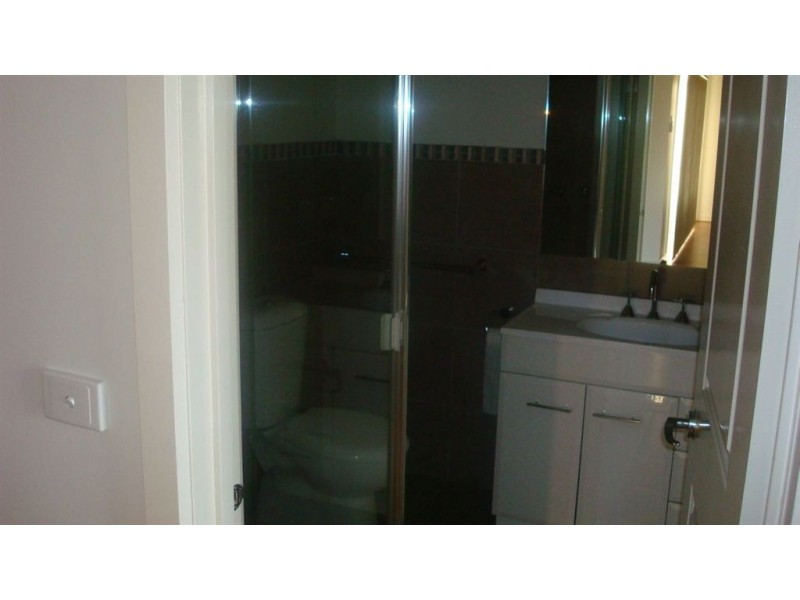 1/108 Clayton Road, Clayton VIC 3168