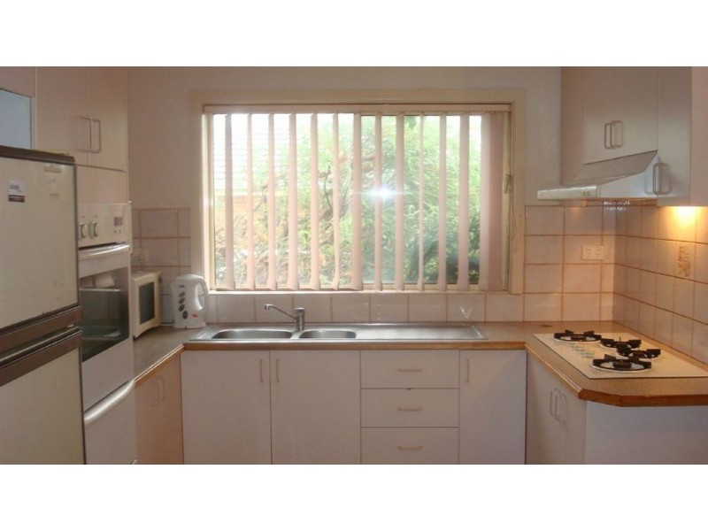 1/70 Edinburgh Street, Clayton VIC 3168