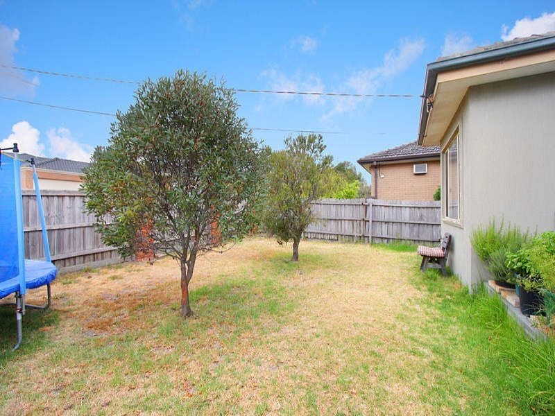 1/70 Edinburgh Street, Clayton VIC 3168