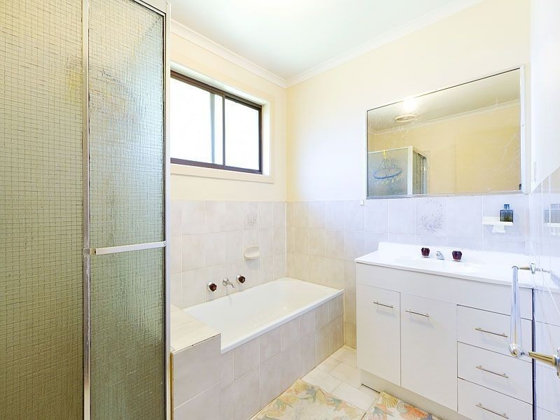 1/458 Haughton Road, Clayton South VIC 3169