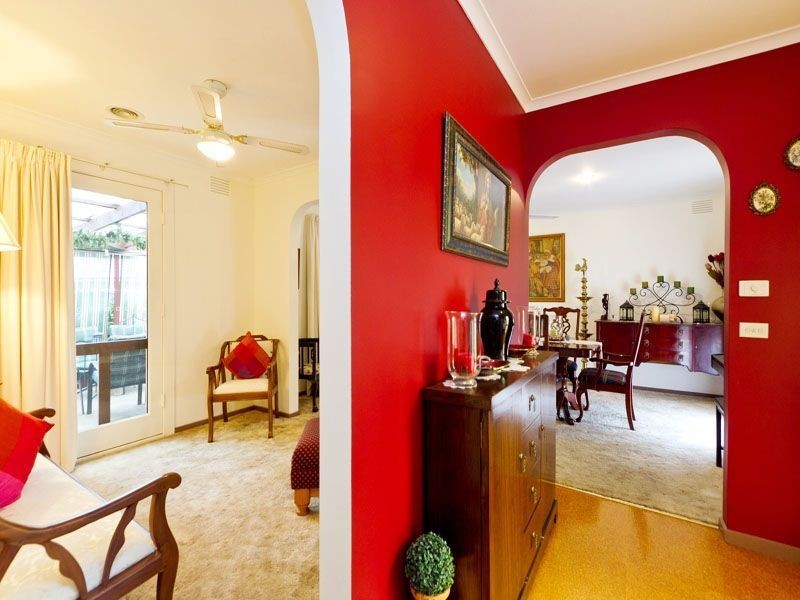 39 Tarago Crescent, Clayton South VIC 3169