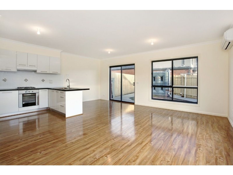 2/12 Atlantic Street, Clayton VIC 3168