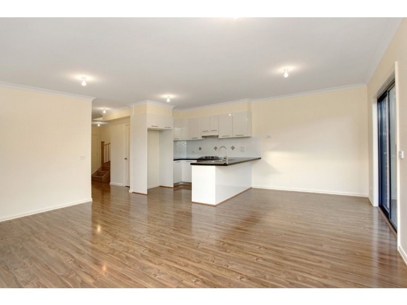 2/12 Atlantic Street, Clayton VIC 3168