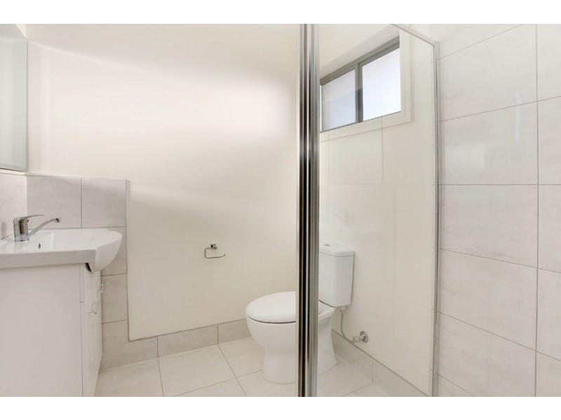 2/12 Atlantic Street, Clayton VIC 3168
