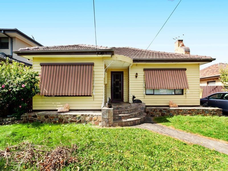 52 Glenbrook Avenue, Clayton VIC 3168
