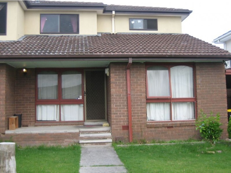 4/15 Oakes Avenue, Clayton South VIC 3169