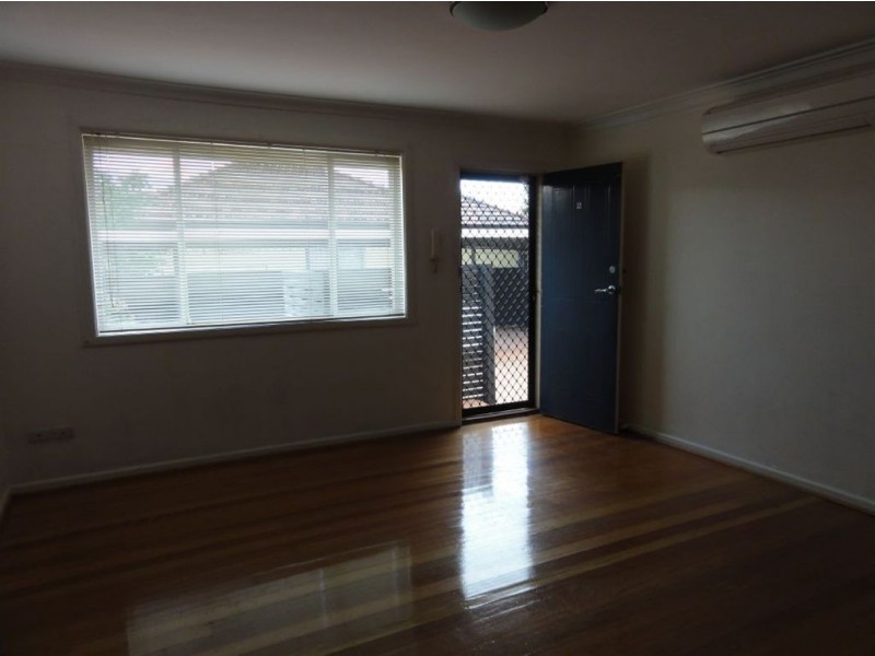 2/11 Burns Avenue, Clayton South VIC 3169