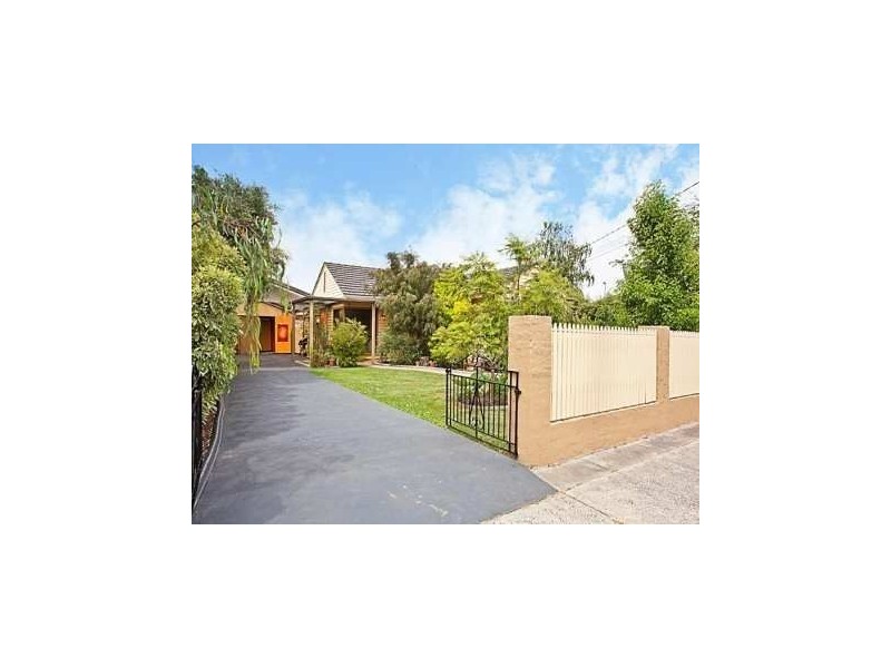 2 Vernon Street, Huntingdale VIC 3166