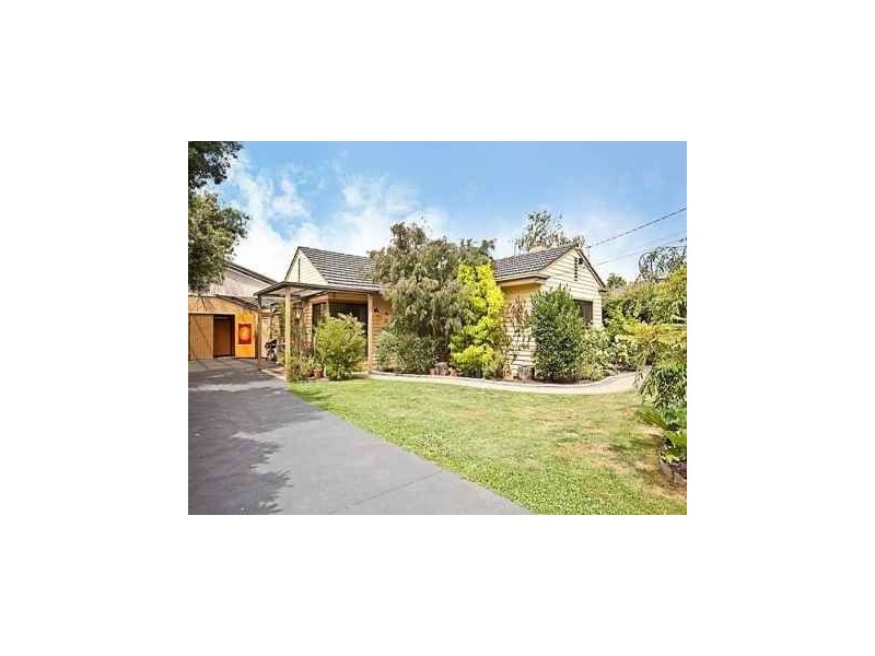 2 Vernon Street, Huntingdale VIC 3166