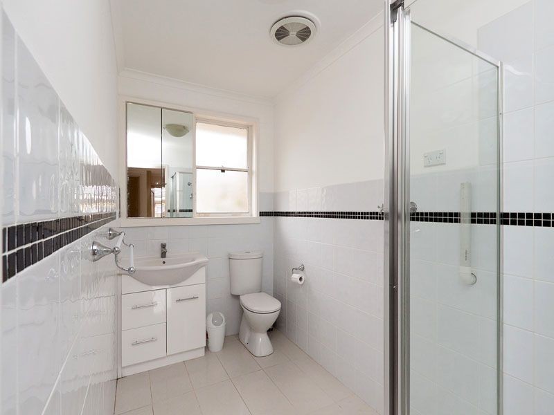 1/11 Browning Avenue, Clayton South VIC 3169