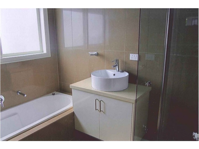 2/22 Panorama Street, Clayton VIC 3168