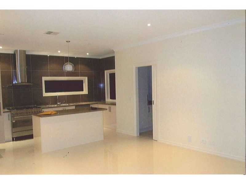 2/22 Panorama Street, Clayton VIC 3168