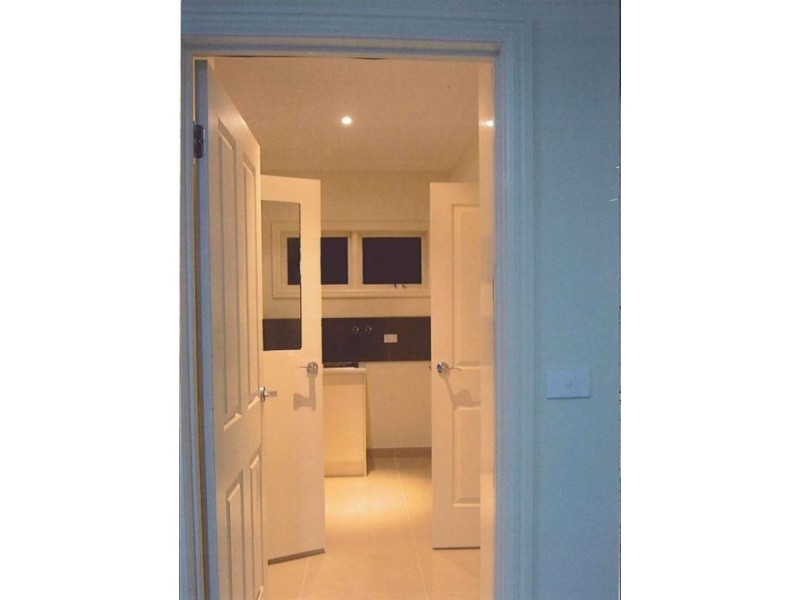 2/22 Panorama Street, Clayton VIC 3168