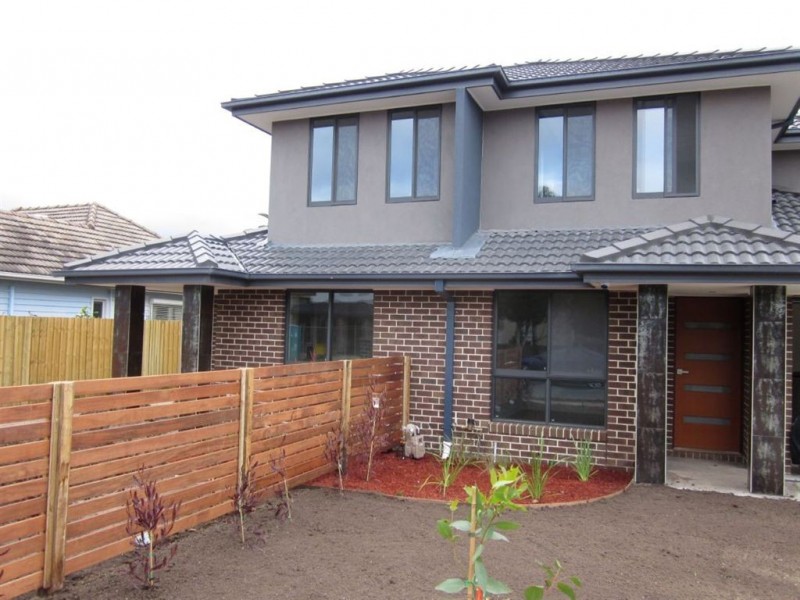 2/81 Moriah Street, Clayton VIC 3168