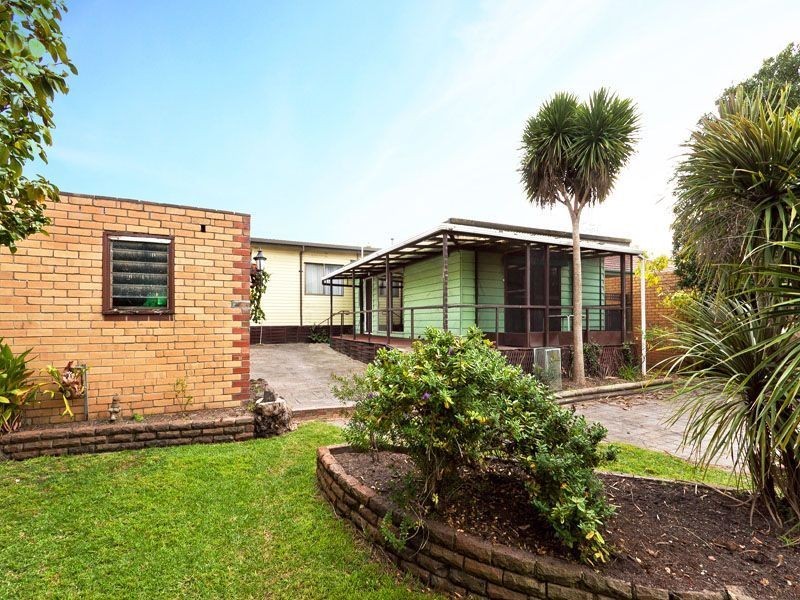 38 View Street, Clayton VIC 3168