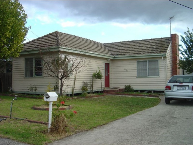7 Frank Avenue, Clayton South VIC 3169