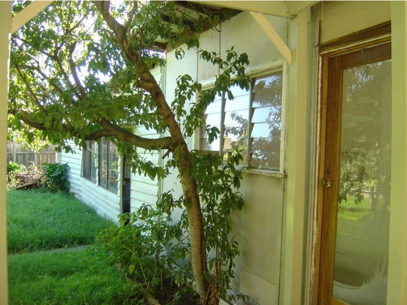 7 Frank Avenue, Clayton South VIC 3169